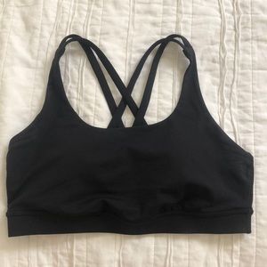 Black lululemon sports bra